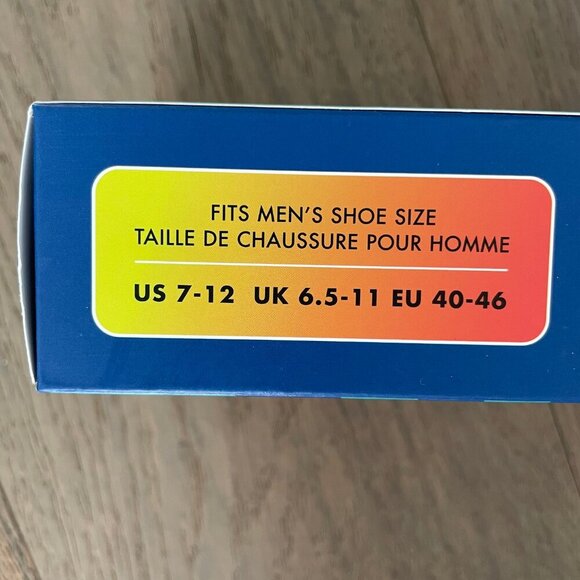 David Bowie 2024 The David Bowie Archive 5 Pairs Colorful Crew Socks Sz OS NWT - Picture 4 of 7